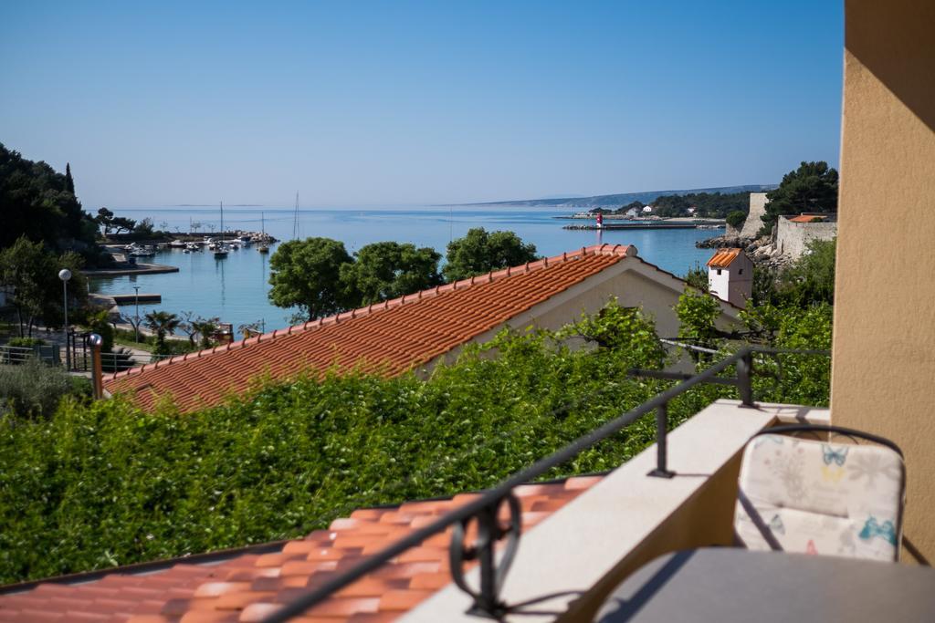 Apartments Iva Krk Town Esterno foto